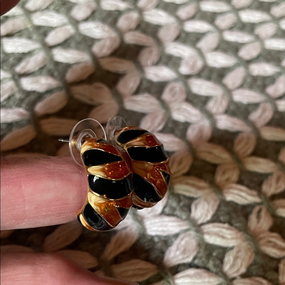 Elegant Gold and Black Enamel Earrings